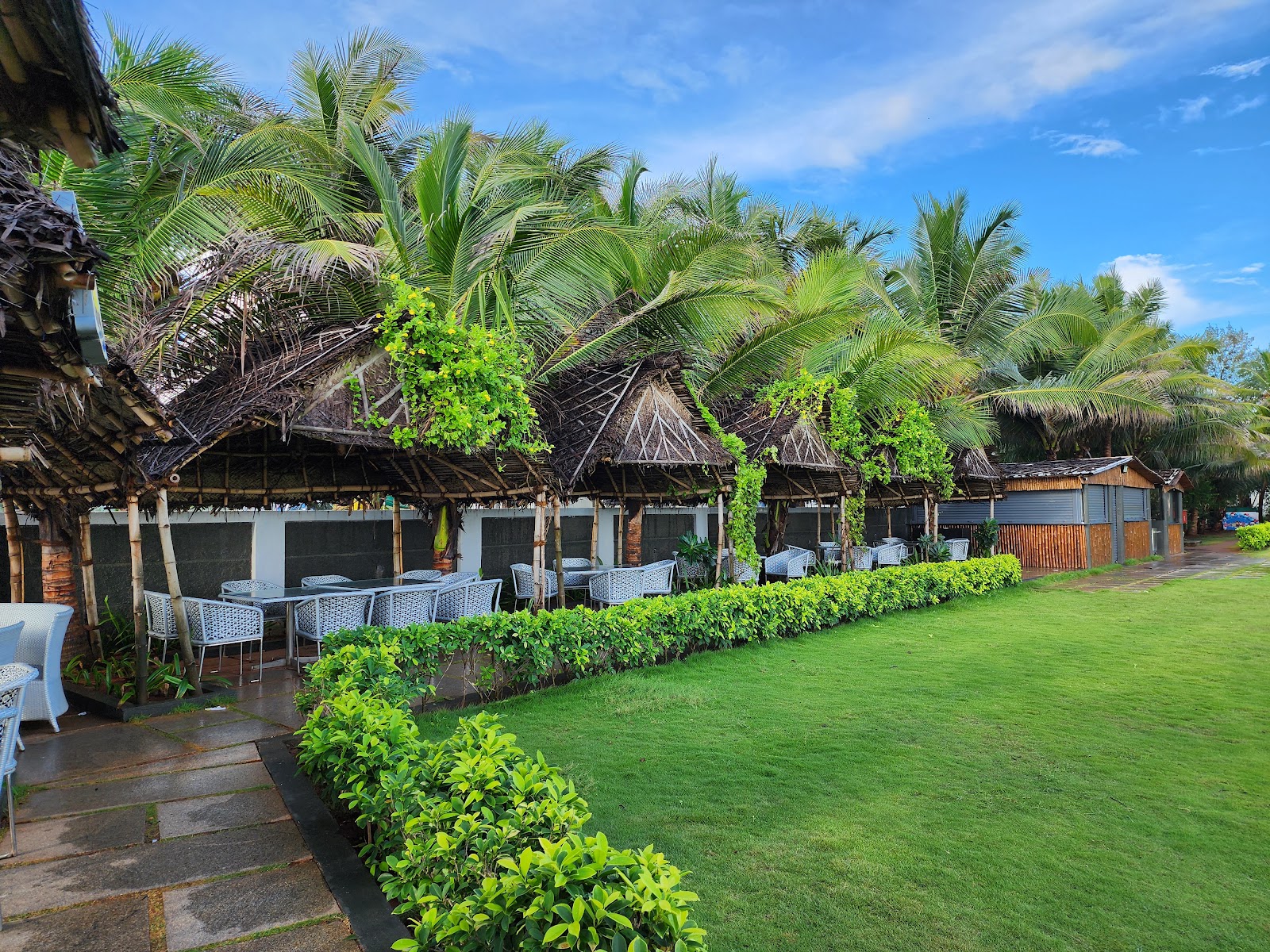 WelcomHotel Kences Palm Beach ECR — Banquet Hall in Chennai (on-site parking, in-house decoration, outside catering allowed, DJ permitted)