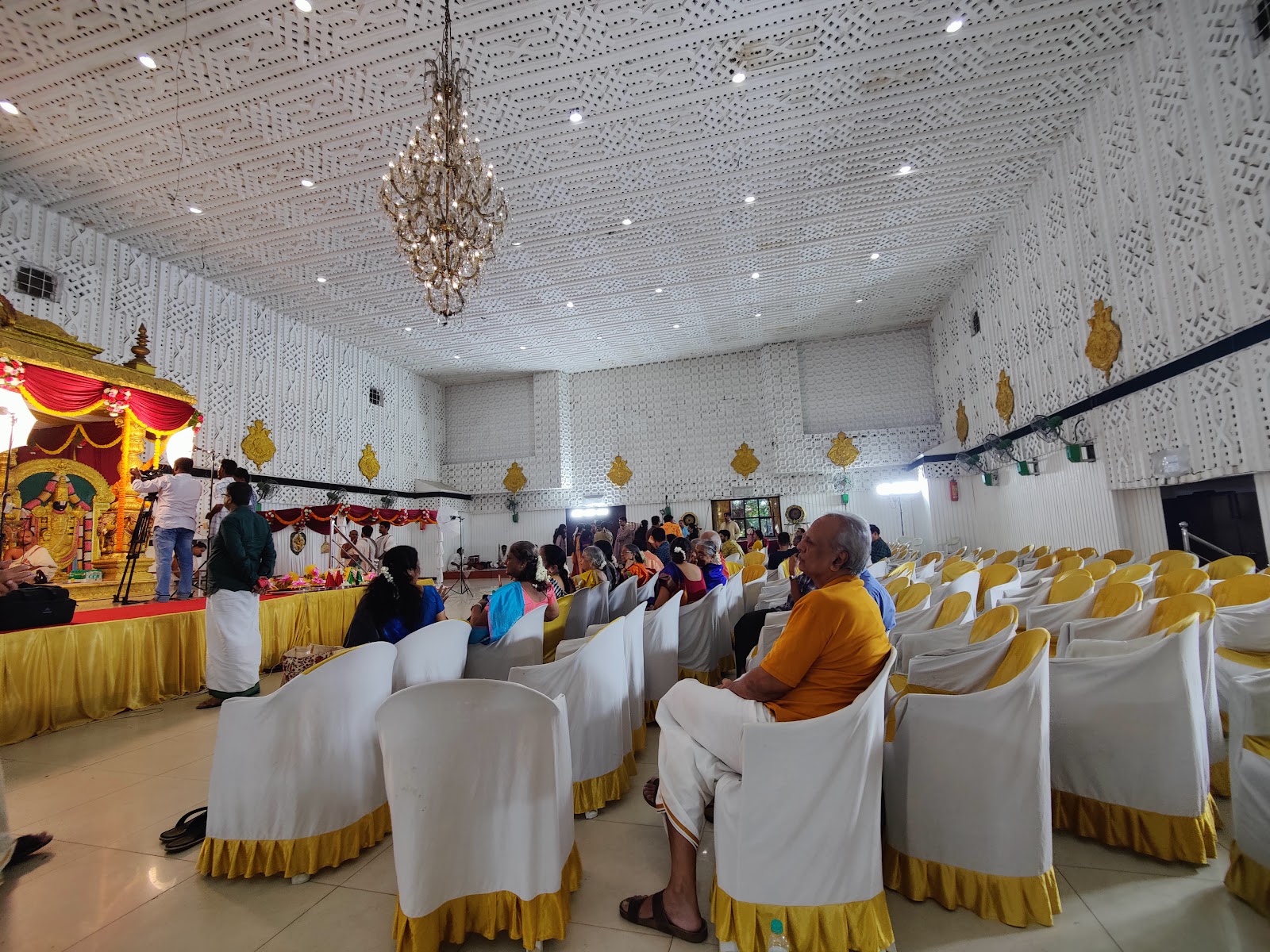 Vijaya Mahal — Banquet Hall in T Nagar, Chennai (on-site parking, in-house decoration, DJ permitted, bar service available) — photo 2