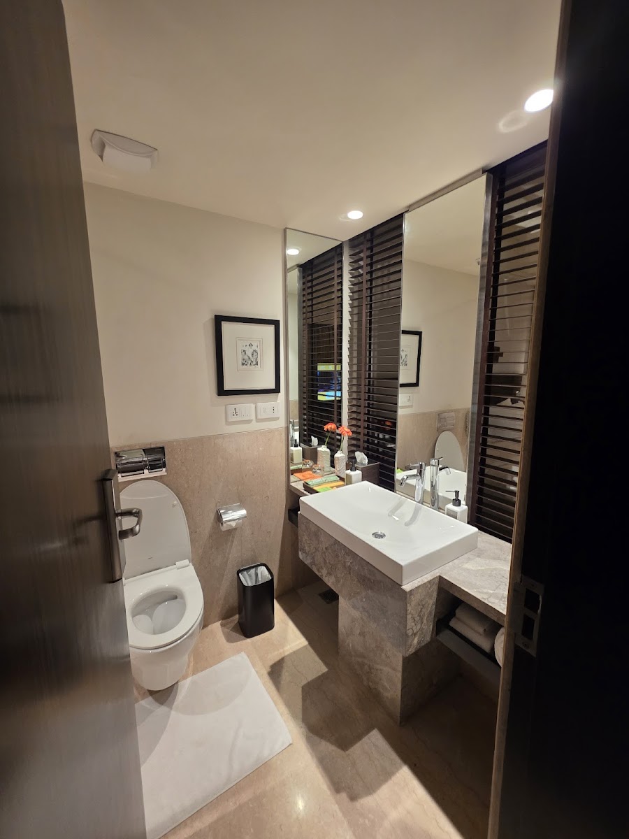 The Raintree Hotel — Banquet Hall in Alwarpet, Chennai (on-site parking, in-house decoration, outside catering allowed, bar service available) — photo 4
