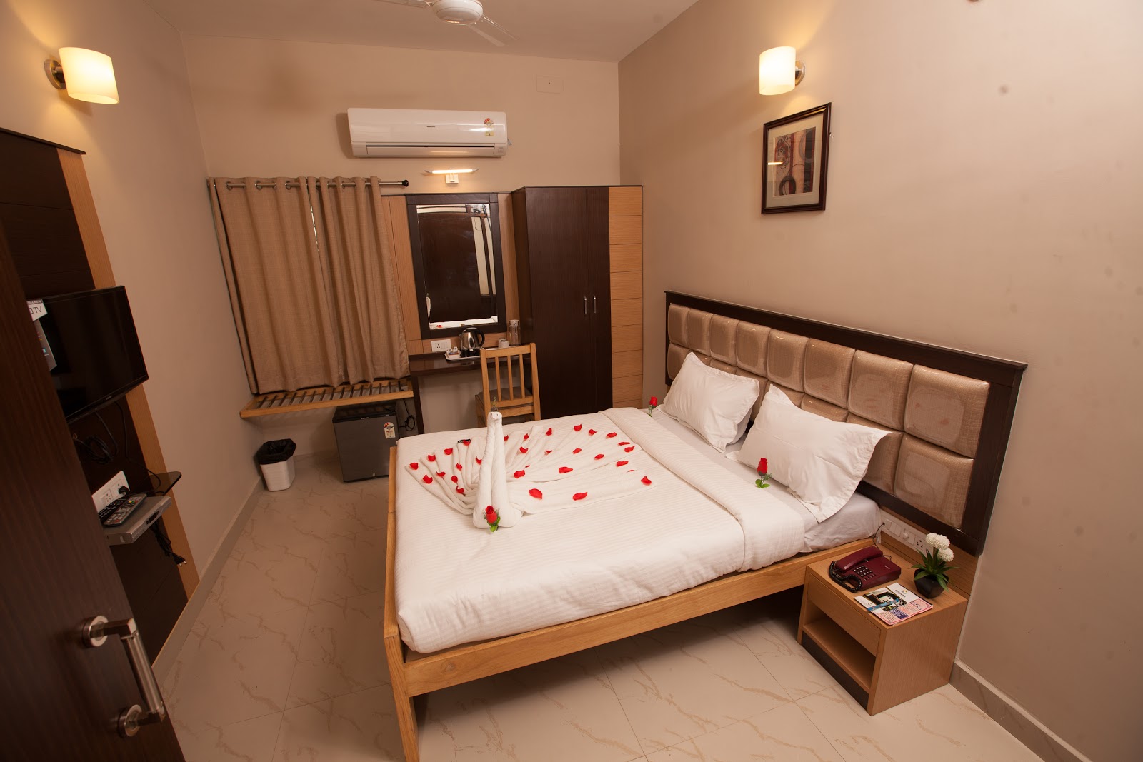 Citilets Business Hotel — Banquet Hall in Vadapalani, Chennai (on-site parking, in-house decoration, outside catering allowed, bar service available) — photo 4
