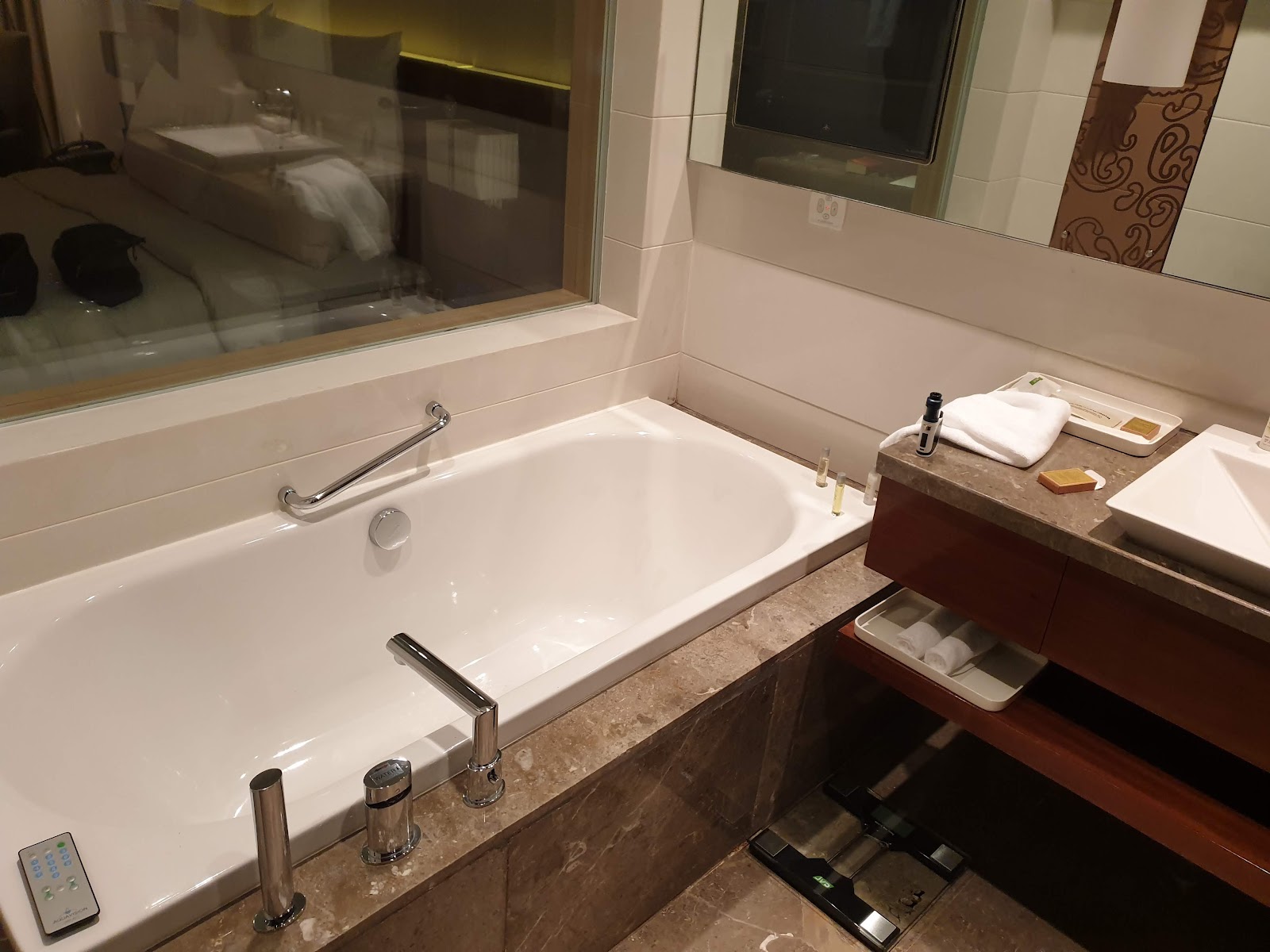 Hilton — Banquet Hall in Guindy, Chennai (on-site parking, in-house decoration, outside catering allowed, DJ permitted) — photo 4