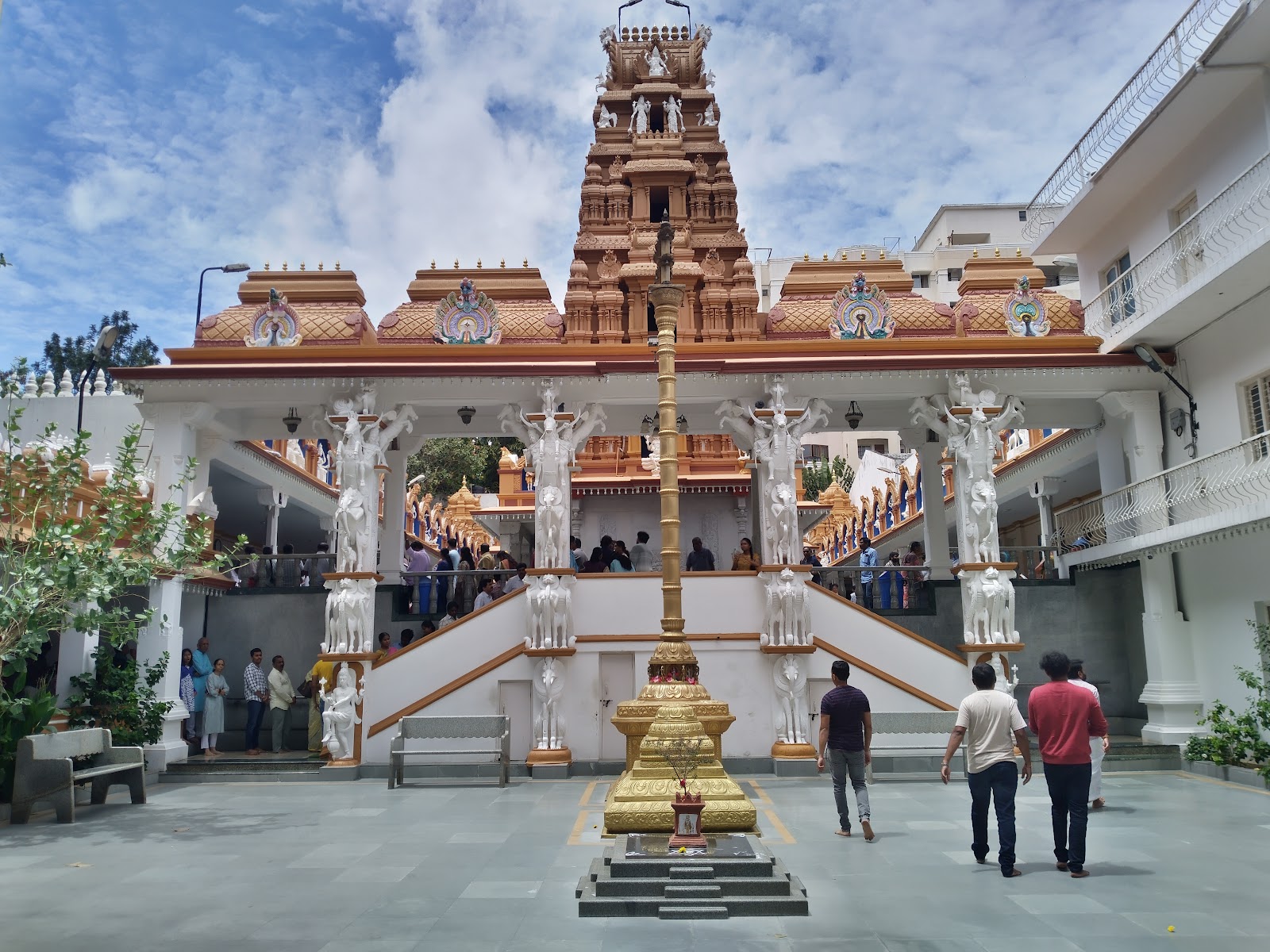 Sree Surya Narayana Swamy Kalyana Mantapa — Banquet Hall in Bangalore (on-site parking, in-house decoration, DJ permitted, bar service available)