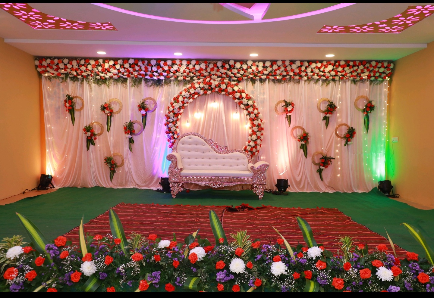 V1 Banquet Hall — Banquet Hall in HSR Layout, Bangalore (on-site parking, in-house decoration, bar service available, 150–250 guest capacity) — photo 4