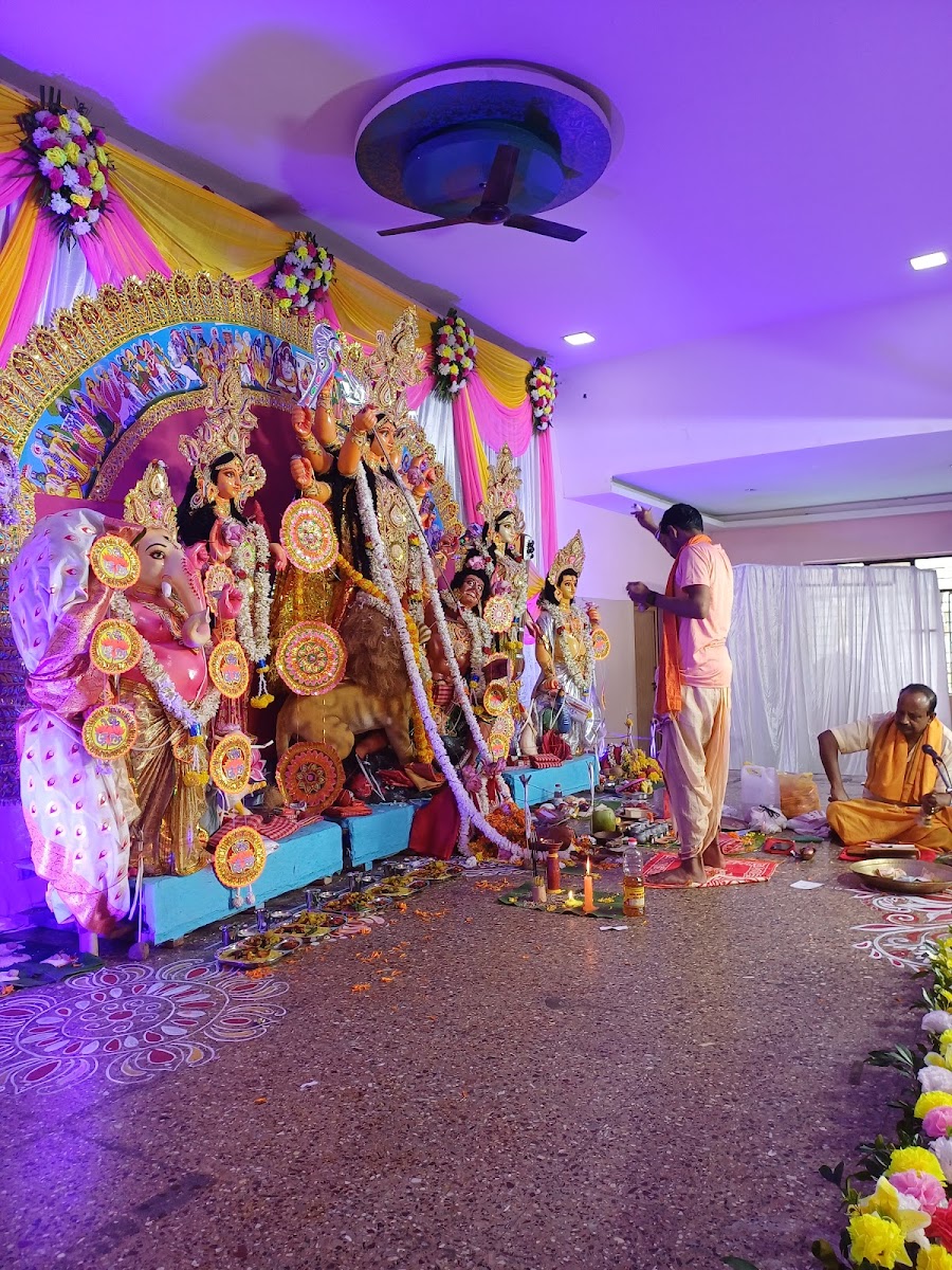 Shree Lakshmi Vallabha Kalyana Mantapa — Banquet Hall in Bangalore (on-site parking, in-house decoration, DJ permitted, bar service available)