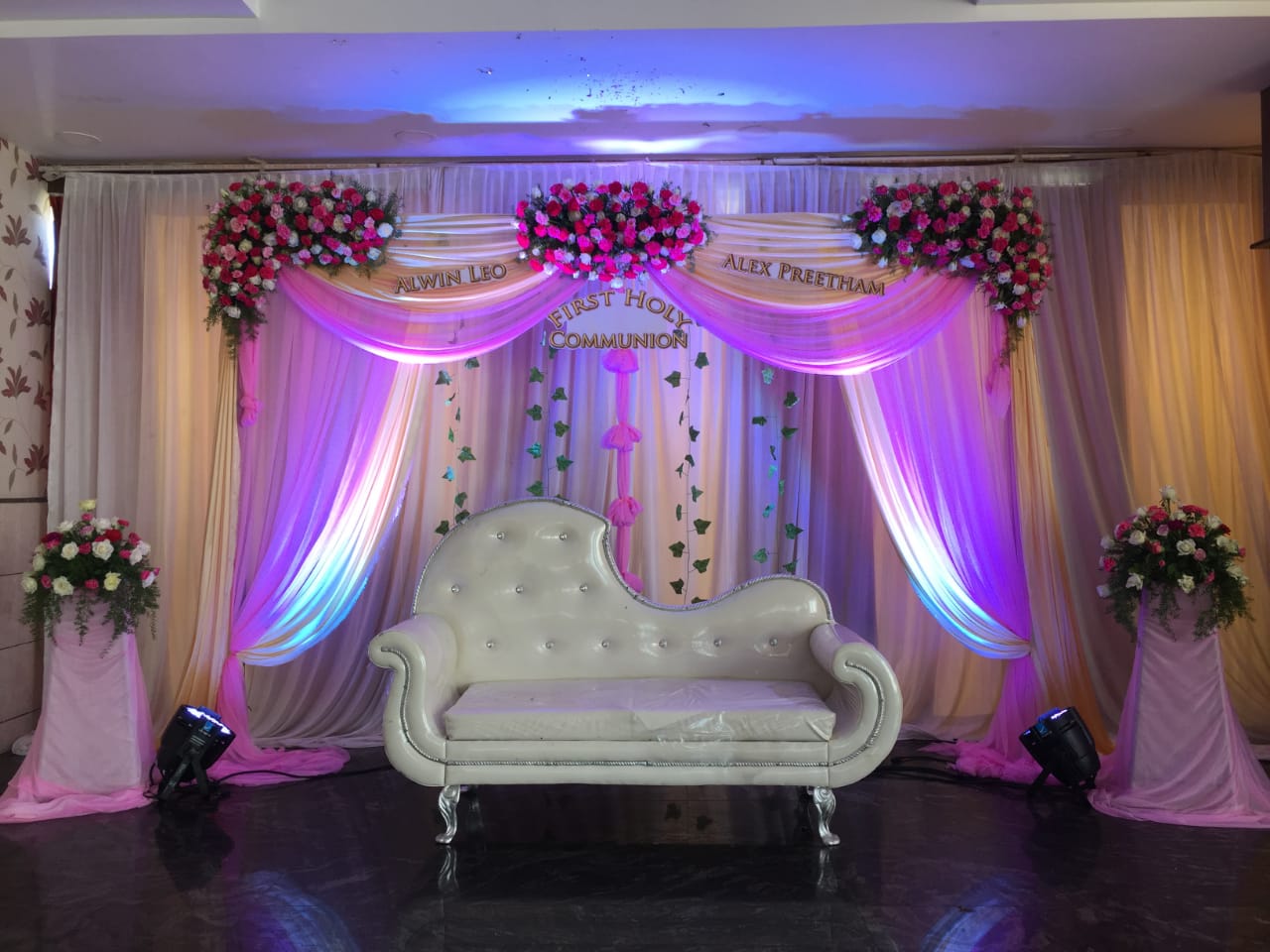 Sri Vidyaranya Sri Commercial Center And Banquet Hall — Banquet Hall in Bangalore (on-site parking, in-house decoration, DJ permitted, bar service available)