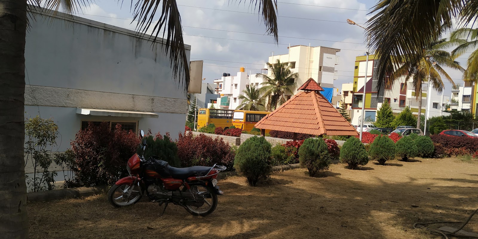 Siddu Gardens — Banquet Hall in Peenya, Bangalore (on-site parking, in-house decoration, DJ permitted, bar service available) — photo 3