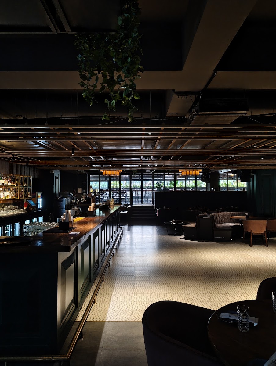 Gawky Goose — Banquet Hall in HAL Airport Road, Bangalore (on-site parking, in-house decoration, DJ permitted, bar service available) — photo 4