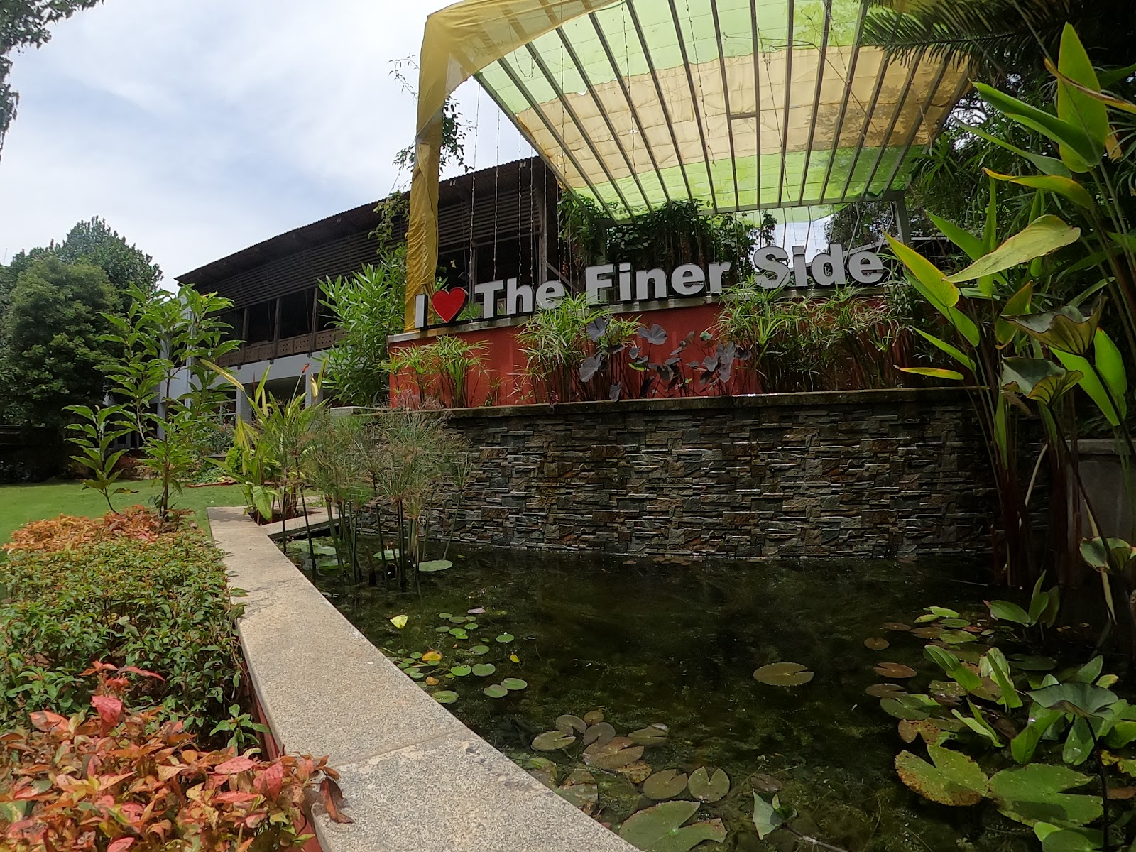 The Finer Side — Banquet Hall in Kanakapura Road, Bangalore (on-site parking, in-house decoration, DJ permitted, bar service available) — photo 4