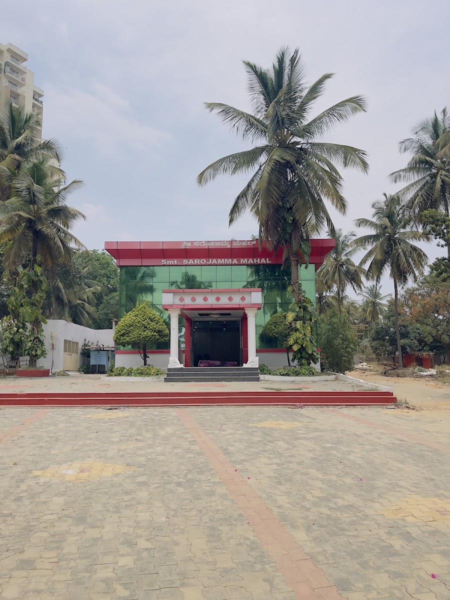 Srimati Sarojamma Mahal — Banquet Hall in Hesaraghatta, Bangalore (on-site parking, in-house decoration, DJ permitted, bar service available) — photo 4