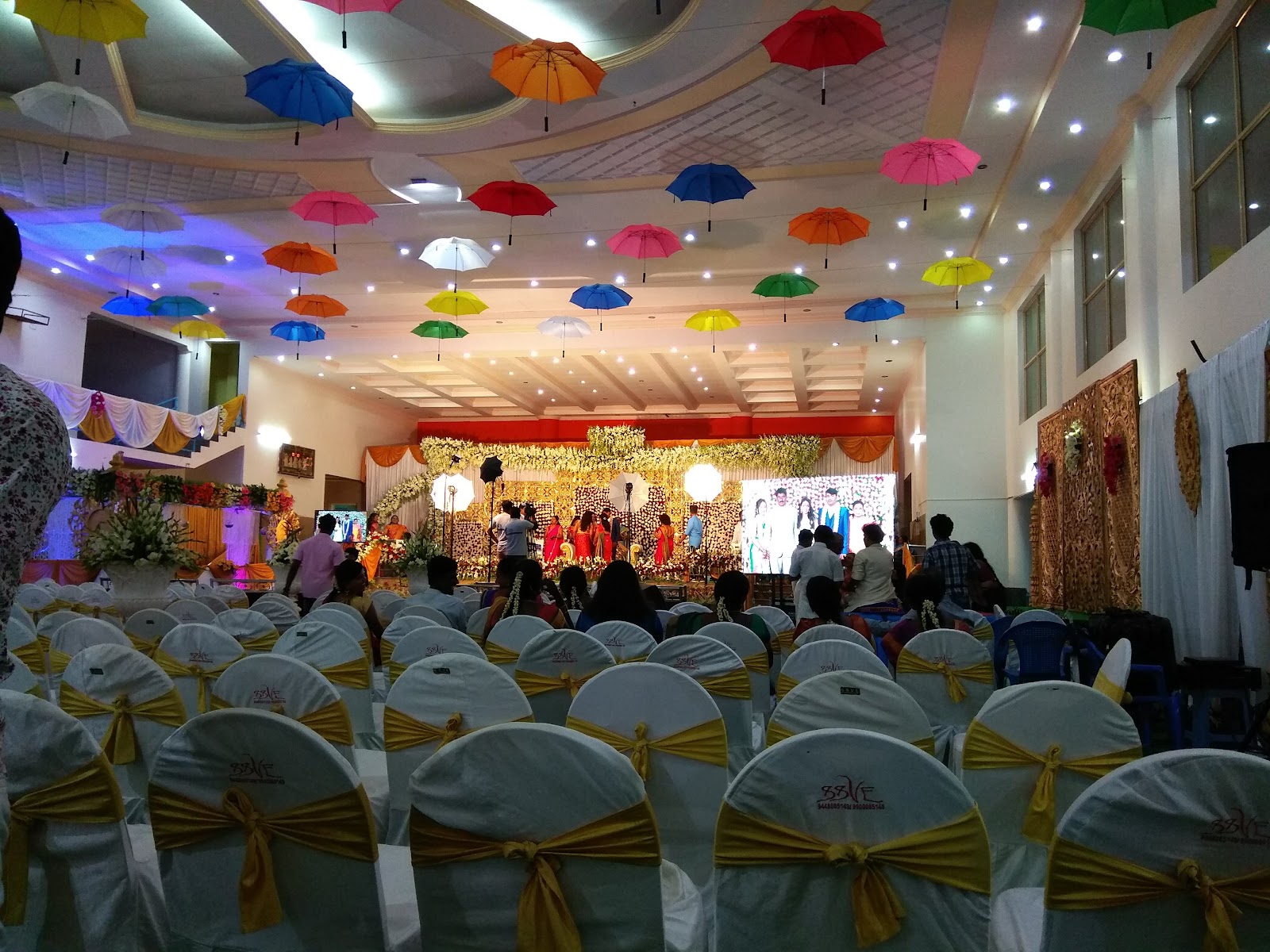 Ykr Kalyana Mandira — Banquet Hall in Bommasandra, Bangalore (on-site parking, in-house decoration, DJ permitted, bar service available) — photo 2