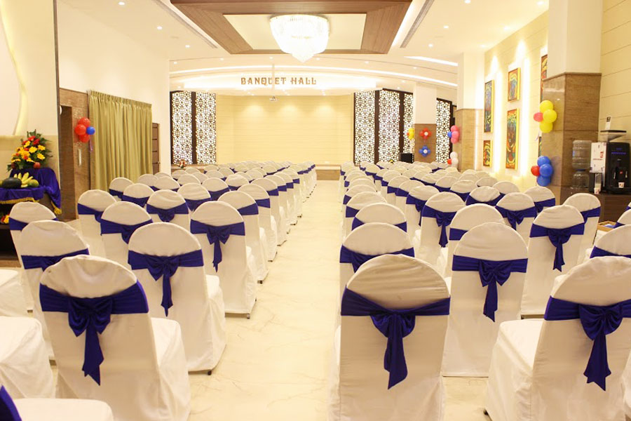 Krishna Summit Banquet Hall — Banquet Hall in Bangalore (on-site parking, in-house decoration, bar service available, 152–300 guest capacity)