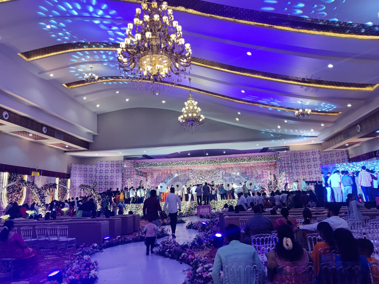 Sbr Palace — Banquet Hall in Marathahalli, Bangalore (on-site parking, in-house decoration, DJ permitted, bar service available)