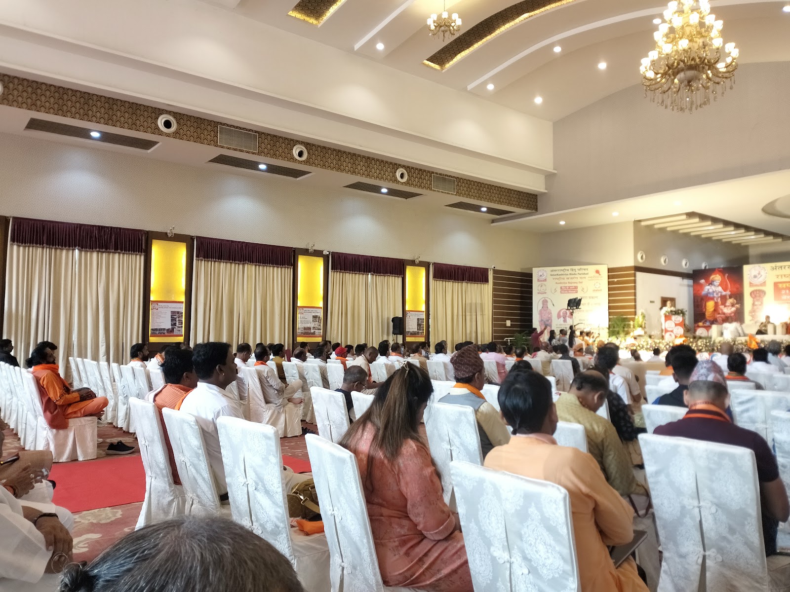Sbr Palace — Banquet Hall in Marathahalli, Bangalore (on-site parking, in-house decoration, DJ permitted, bar service available) — photo 2