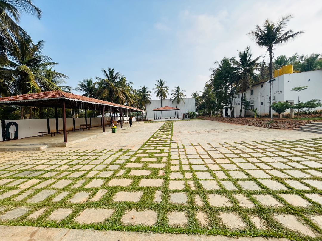 V Vistara Resort Club & Convention Hall — Resort in Bangalore (on-site parking, in-house decoration, DJ permitted, bar service available)