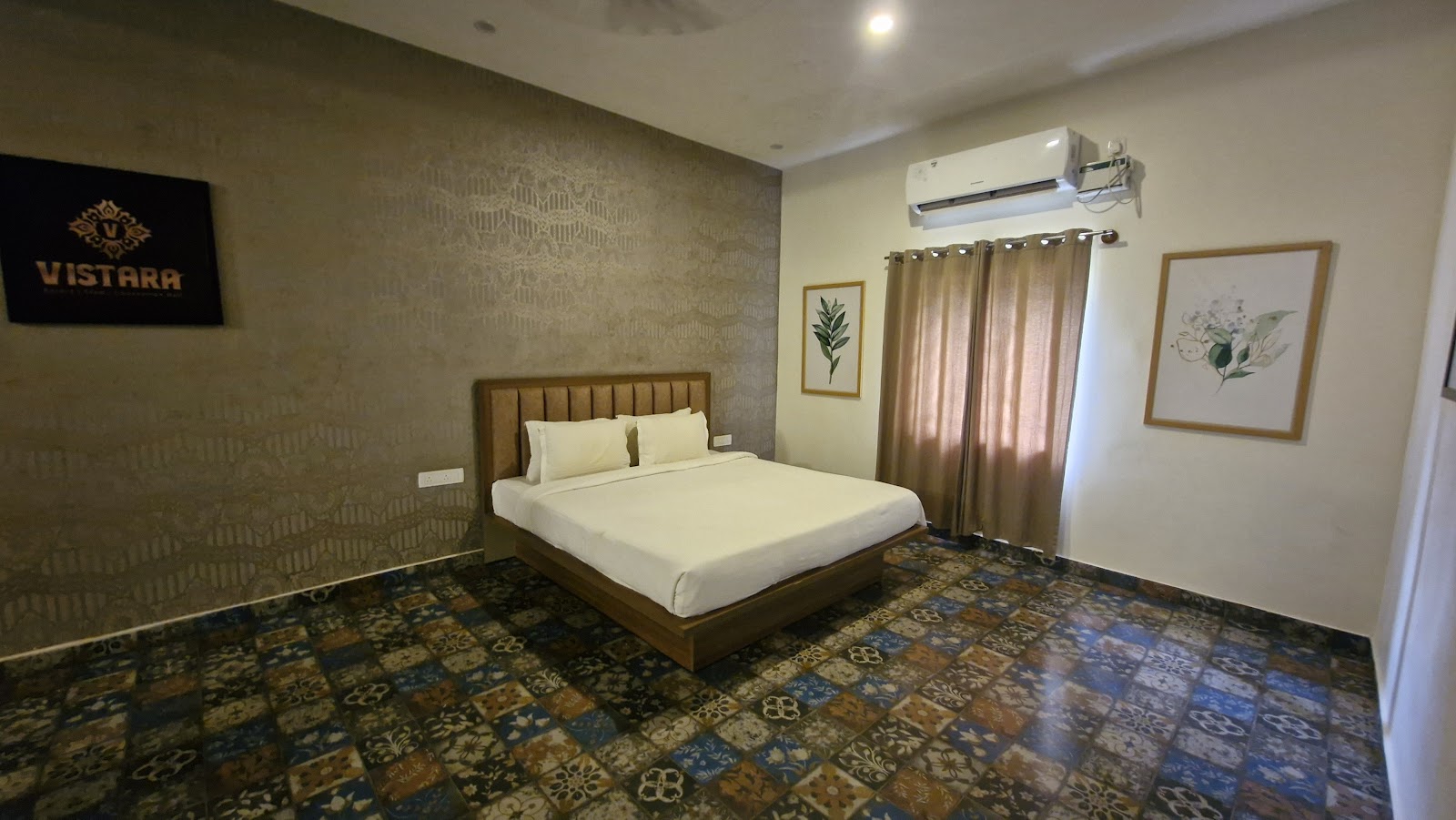V Vistara Resort Club & Convention Hall — Resort in Tavarekere, Bangalore (on-site parking, in-house decoration, DJ permitted, bar service available) — photo 2