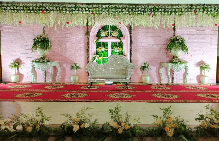 Renuka Devi Mandira — Banquet Hall in Banaswadi, Bangalore (on-site parking, in-house decoration, DJ permitted, bar service available) — photo 2