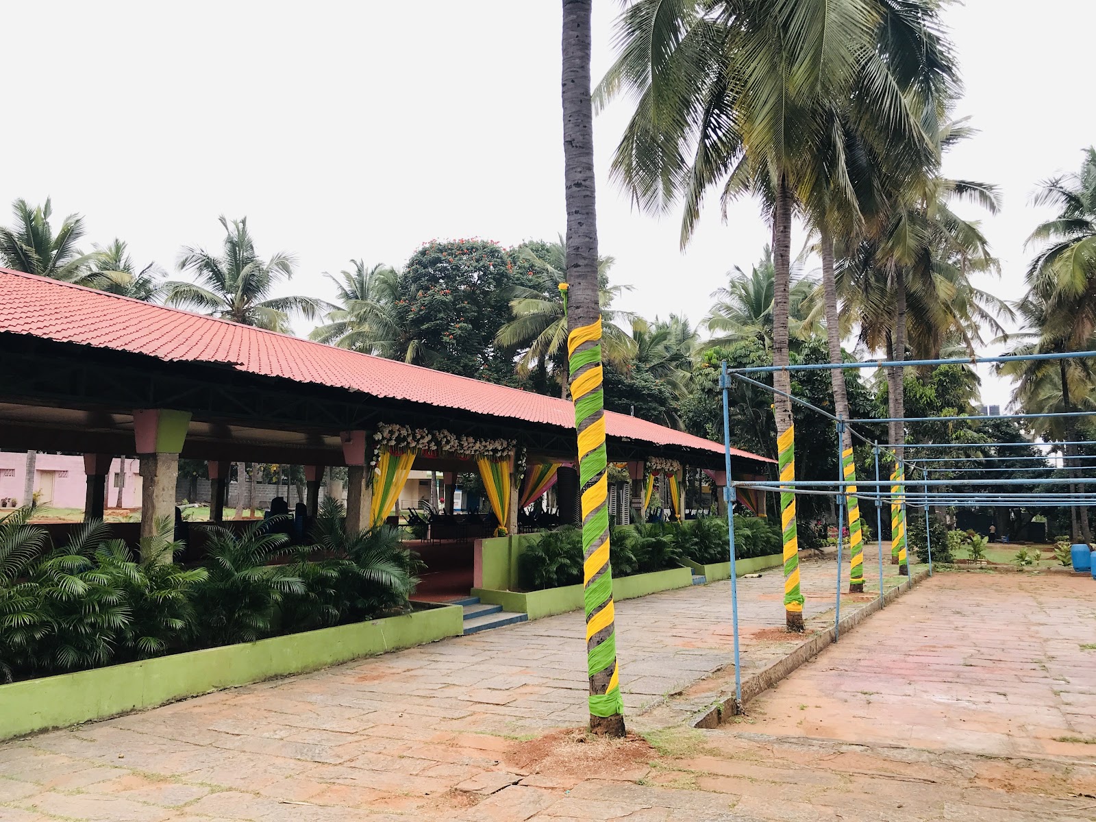Crazy Park — Banquet Hall in Rajarajeshwari Nagar, Bangalore (on-site parking, in-house decoration, bar service available, 400–600 guest capacity) — photo 3