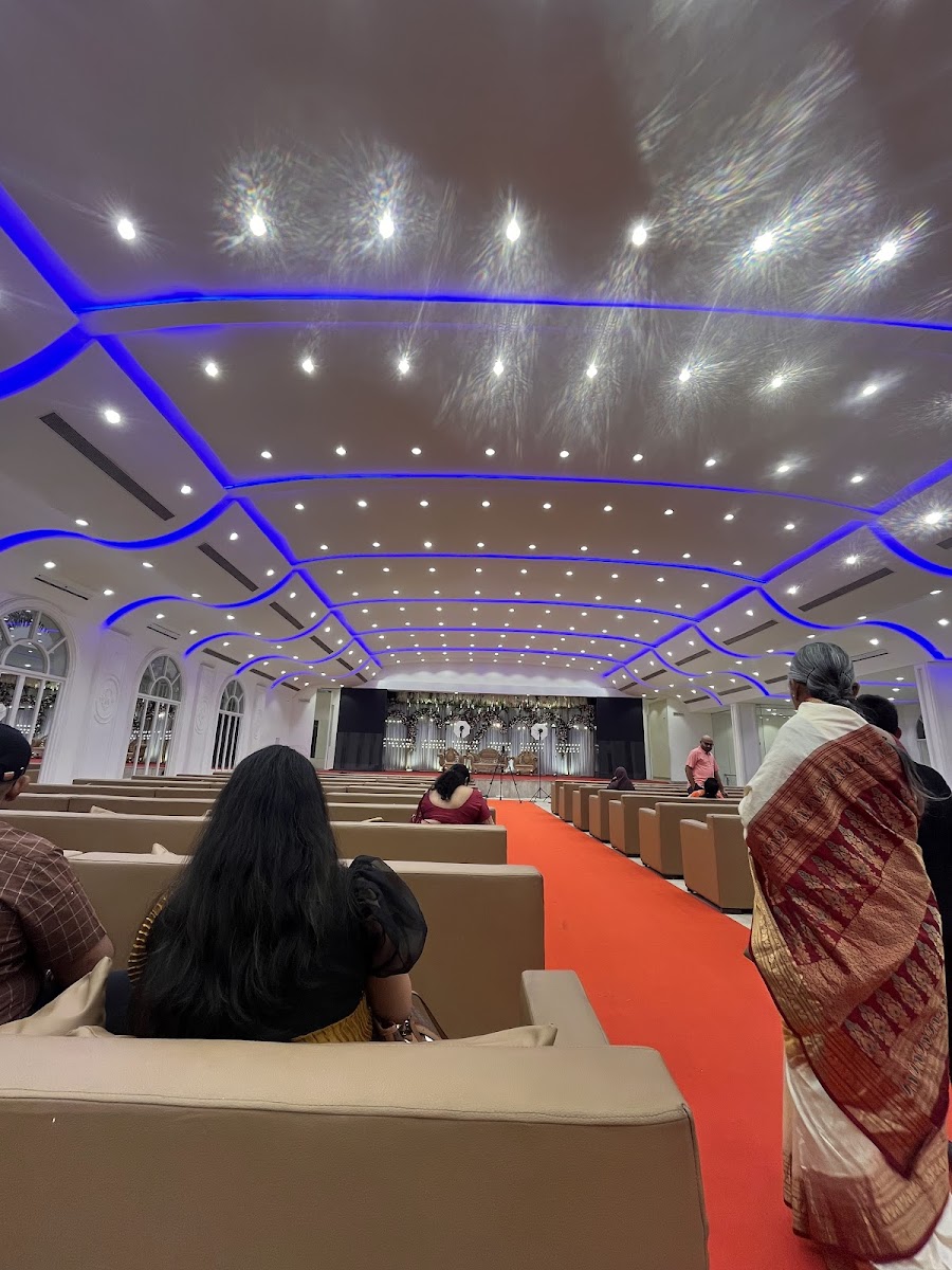 Galaxy Convention Hall — Banquet Hall in Shivajinagar, Bangalore (on-site parking, in-house decoration, DJ permitted, bar service available) — photo 2