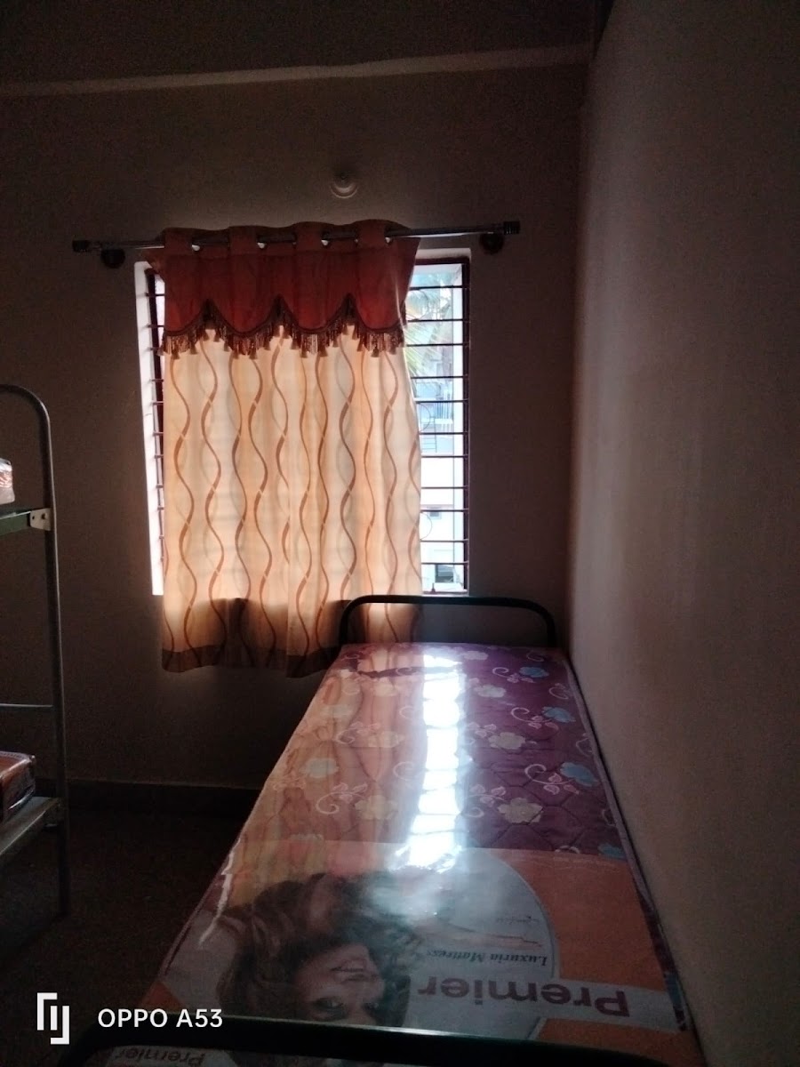 P.v.r Bhavana — Banquet Hall in HSR Layout, Bangalore (on-site parking, in-house decoration, DJ permitted, bar service available) — photo 4