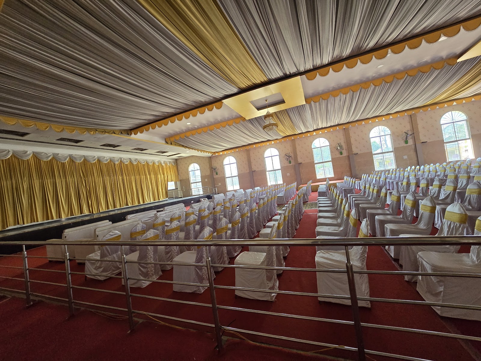Sumadhura Wedding and Banquet Hall — Banquet Hall in Hoskote, Bangalore (on-site parking, in-house decoration, DJ permitted, bar service available) — photo 4