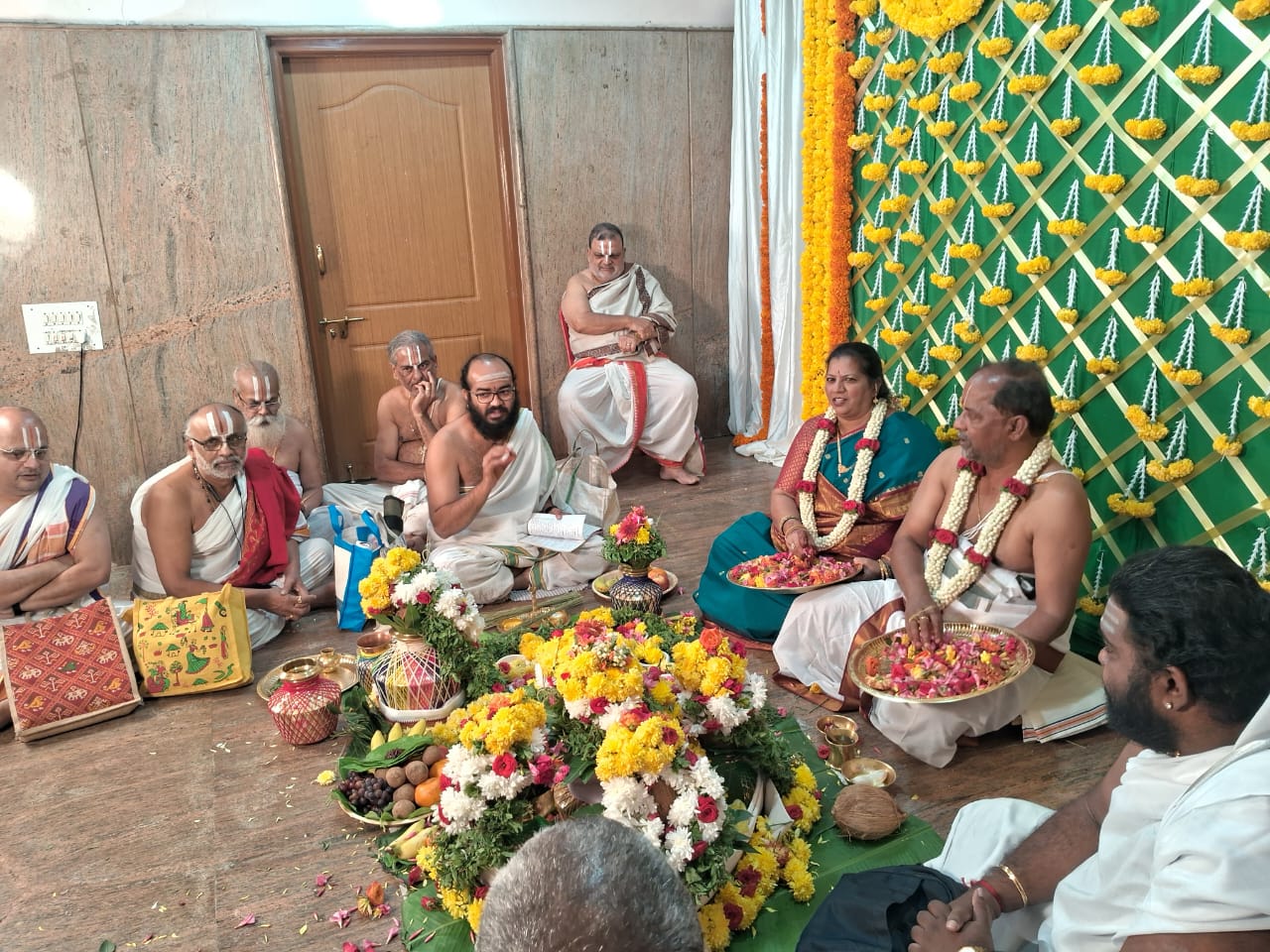 Shri Keramalu Veeranna Bhavana — Banquet Hall in Malleswaram, Bangalore (on-site parking, in-house decoration, DJ permitted, bar service available) — photo 4