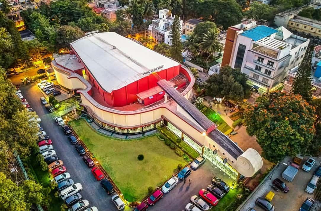 Chowdiah Memorial Hall — Banquet Hall in Malleswaram, Bangalore (on-site parking, in-house decoration, bar service available, 4.2★ rated) — photo 2