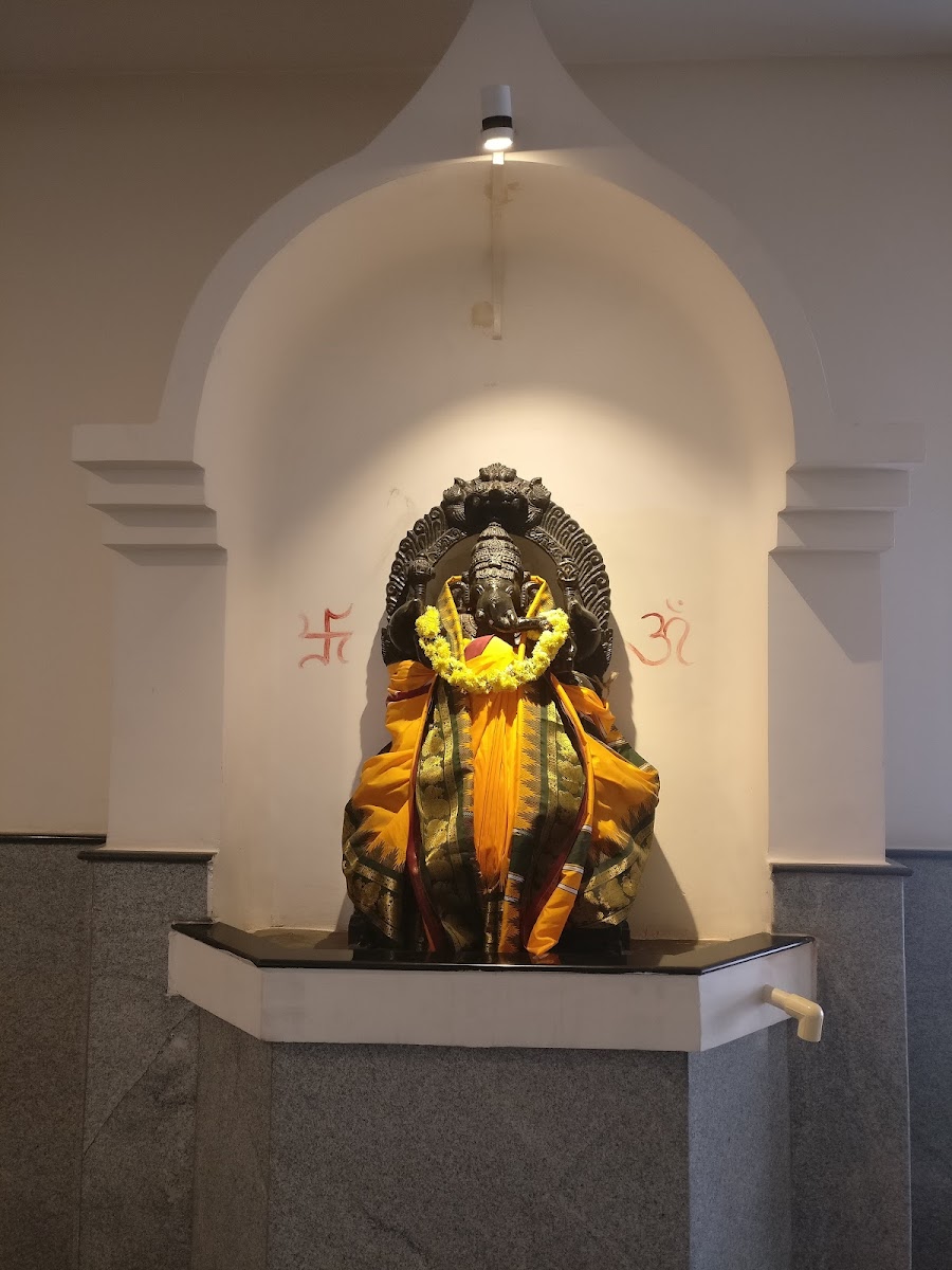 Nmkrv Shashwathi Auditorium — Banquet Hall in Jayanagar, Bangalore (on-site parking, in-house decoration, bar service available, 4.1★ rated) — photo 3