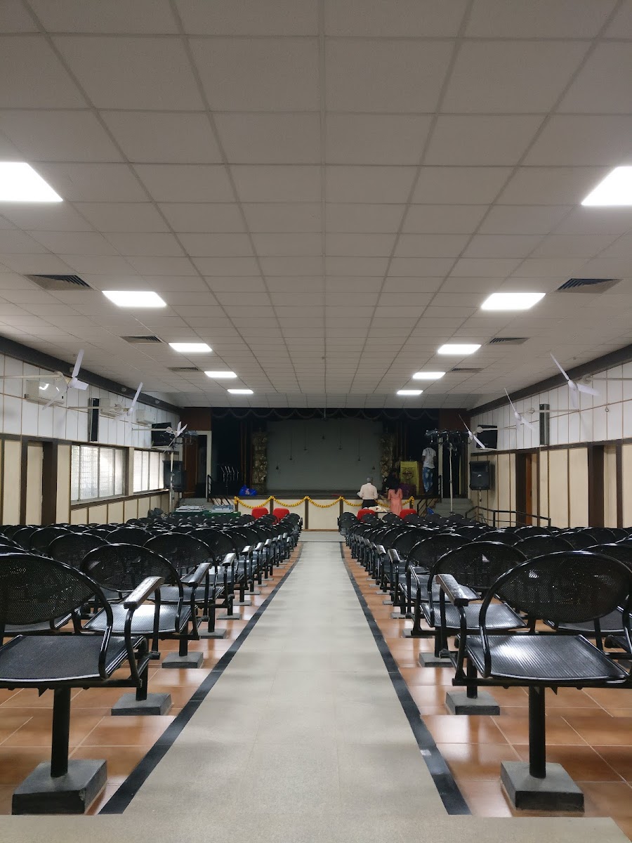 Nmkrv Shashwathi Auditorium — Banquet Hall in Jayanagar, Bangalore (on-site parking, in-house decoration, bar service available, 4.1★ rated) — photo 4