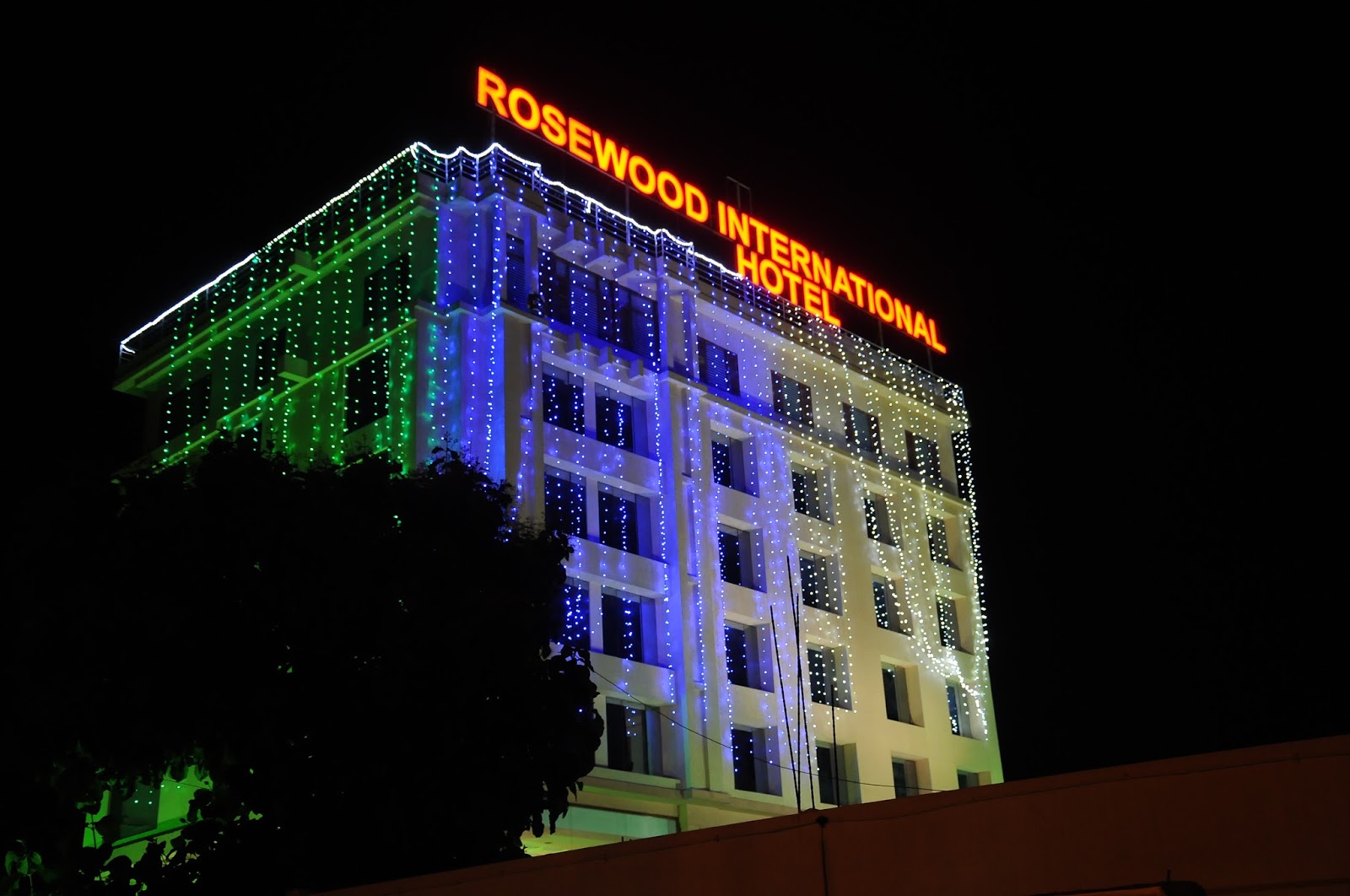 Rosewood International Hotel — Banquet Hall in Magadi Main Road, Bangalore (on-site parking, in-house decoration, outside catering allowed, bar service available) — photo 4
