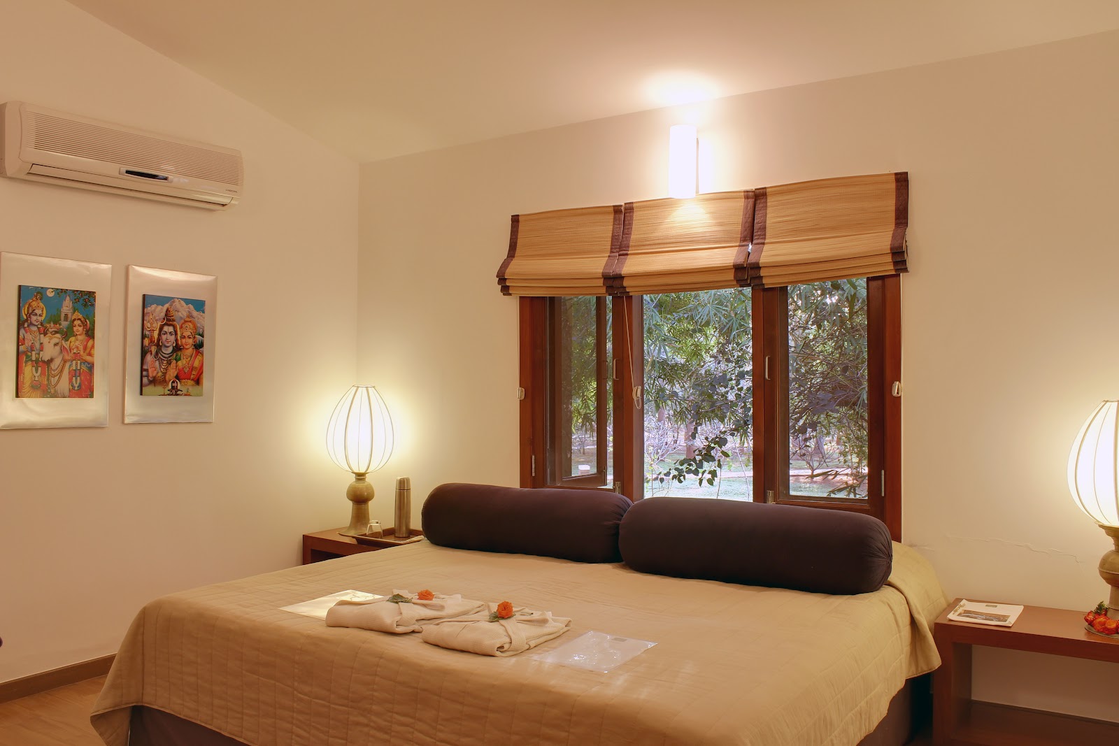 Shreyas Yoga Retreat — Banquet Hall in Nelamangala, Bangalore (on-site parking, in-house decoration, outside catering allowed, bar service available) — photo 3