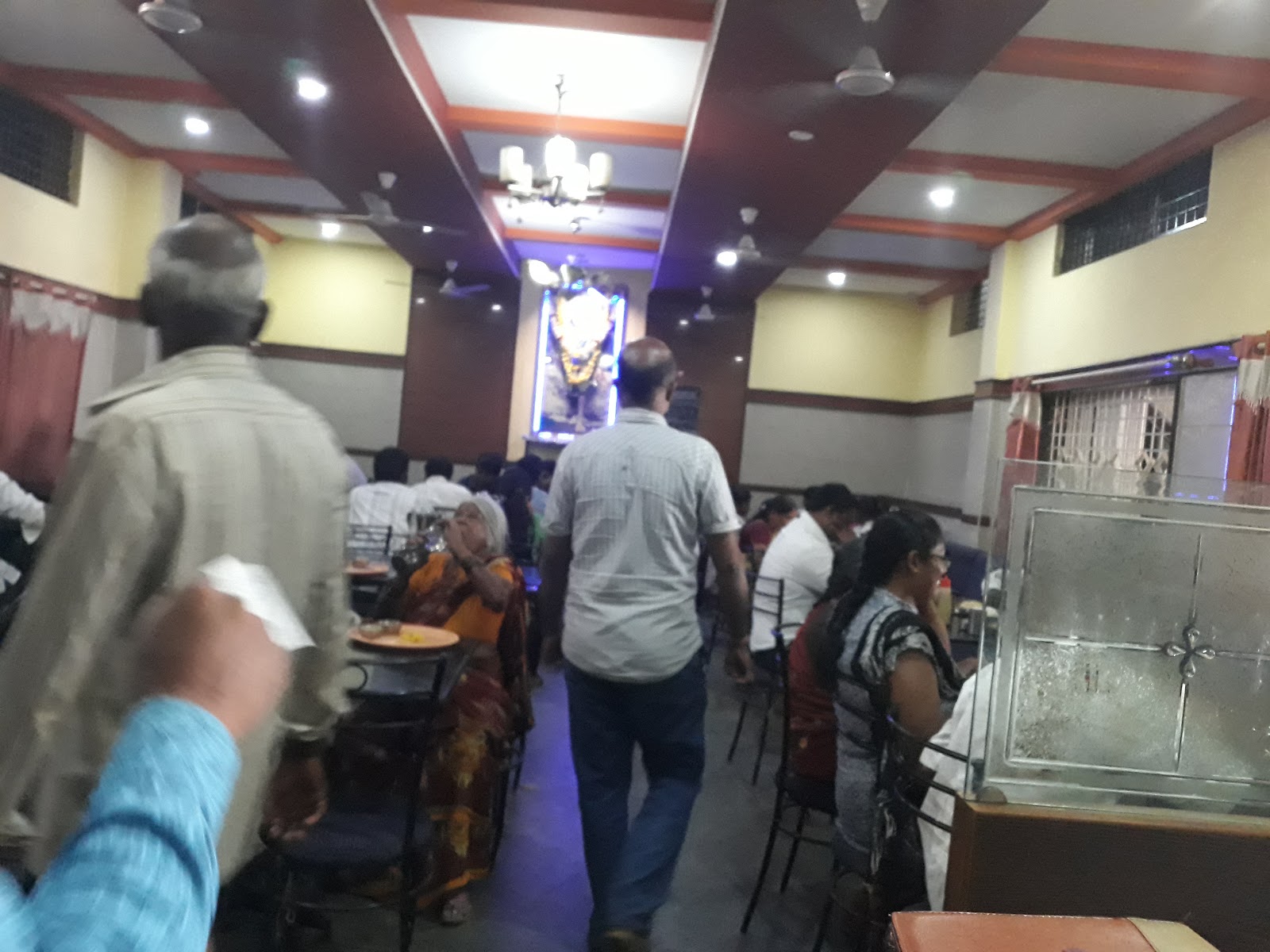 New Garden Restaurant & Party Hall — Banquet Hall in Nelamangala, Bangalore (on-site parking, in-house decoration, bar service available, 400–500 guest capacity) — photo 3