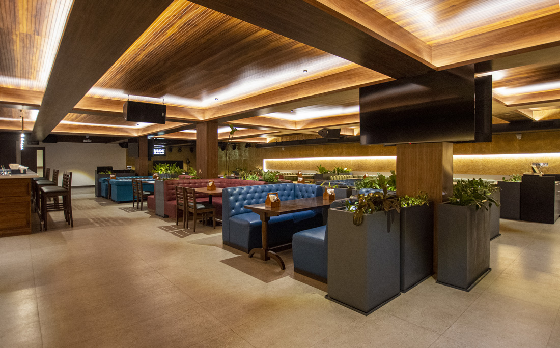 Indulge by House of Commons — Banquet Hall in JP Nagar, Bangalore (on-site parking, in-house decoration, DJ permitted, bar service available) — photo 2