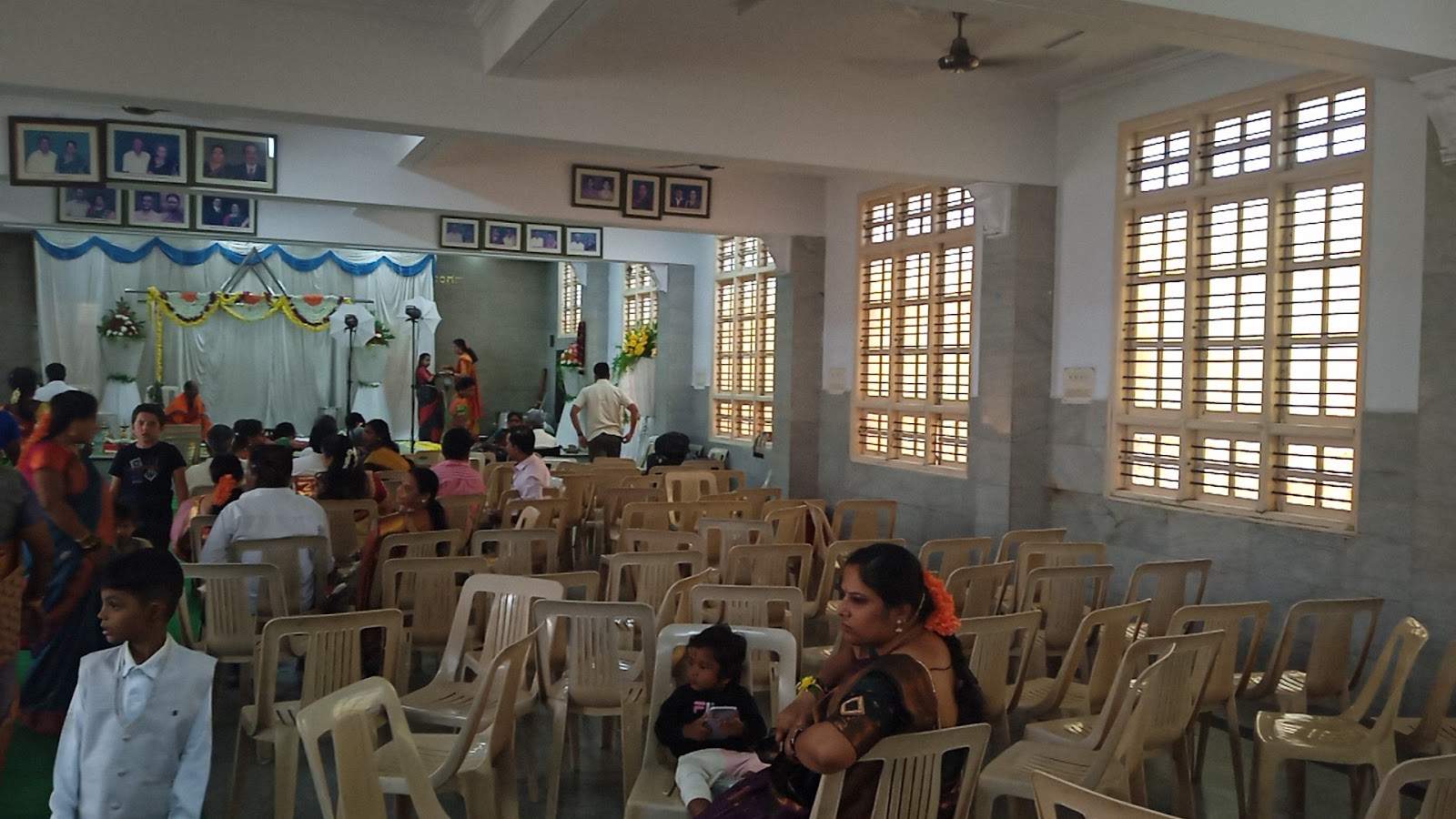 Sri Rudreshwara Prarthana Mandhira — Banquet Hall in Nelamangala, Bangalore (on-site parking, in-house decoration, DJ permitted, bar service available) — photo 3
