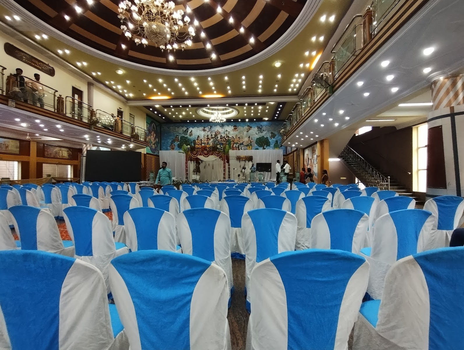 San Palace — Banquet Hall in Bangalore (on-site parking, in-house decoration, DJ permitted, bar service available)