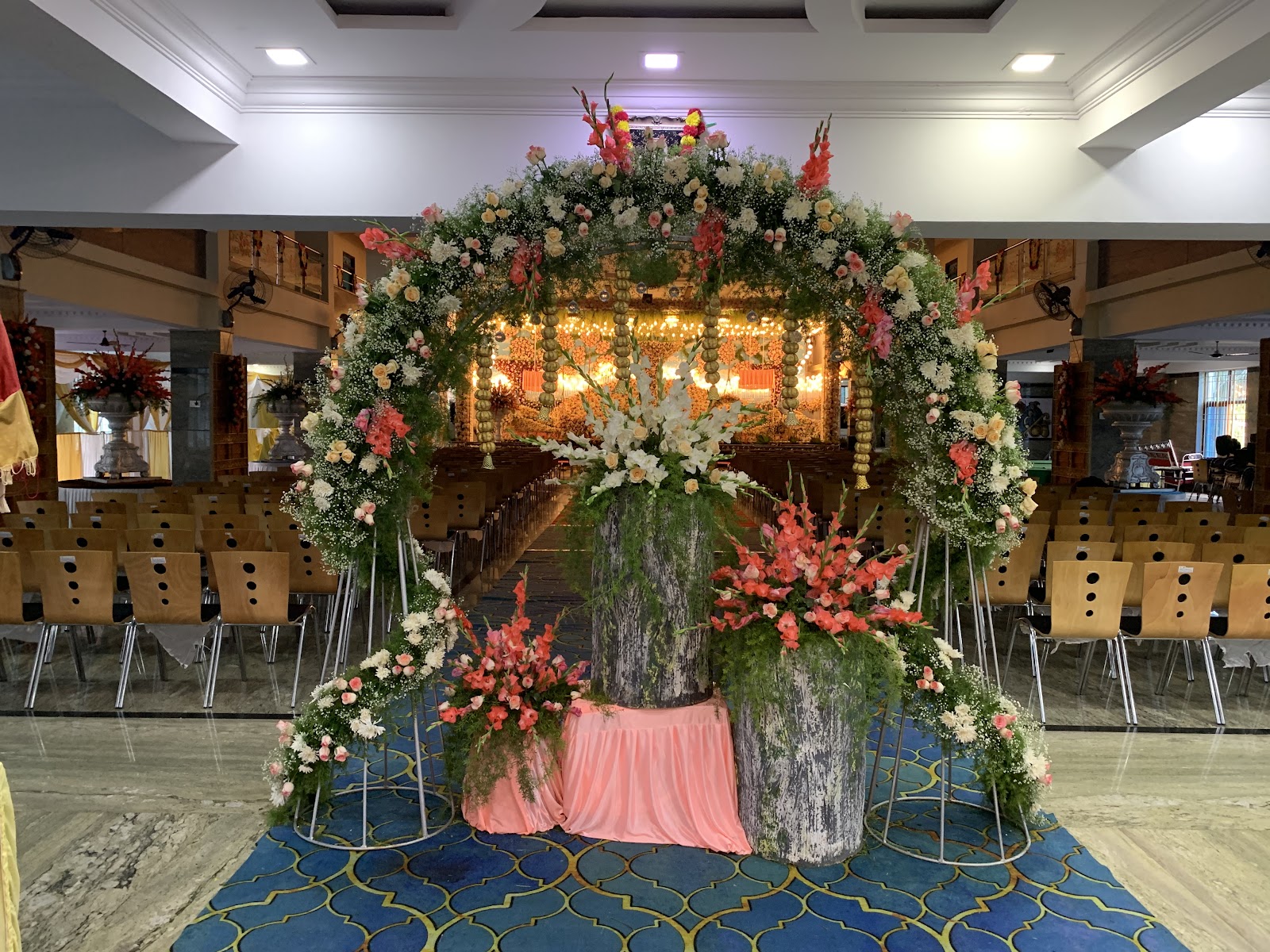 Srs Convention Hall — Banquet Hall in Magadi Main Road, Bangalore (on-site parking, in-house decoration, DJ permitted, bar service available) — photo 2