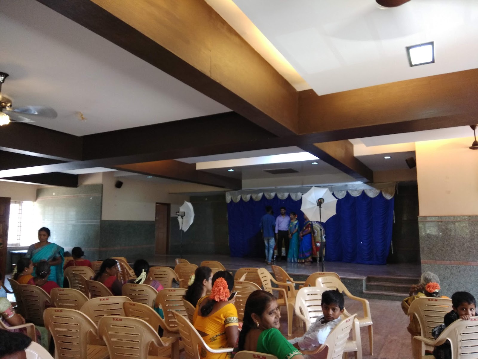 Smt.rangamma Basavegowda Convention Hall — Banquet Hall in Magadi Main Road, Bangalore (on-site parking, in-house decoration, DJ permitted, bar service available) — photo 3