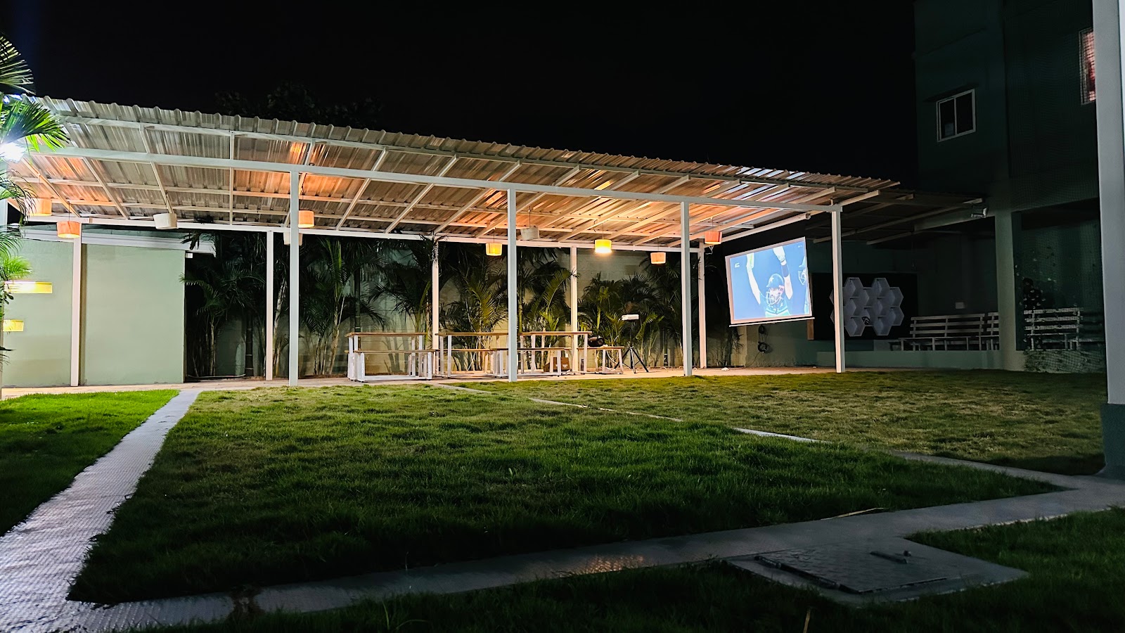 Eraya Venue — Banquet Hall in Bangalore (on-site parking, in-house decoration, bar service available, 50–80 guest capacity)