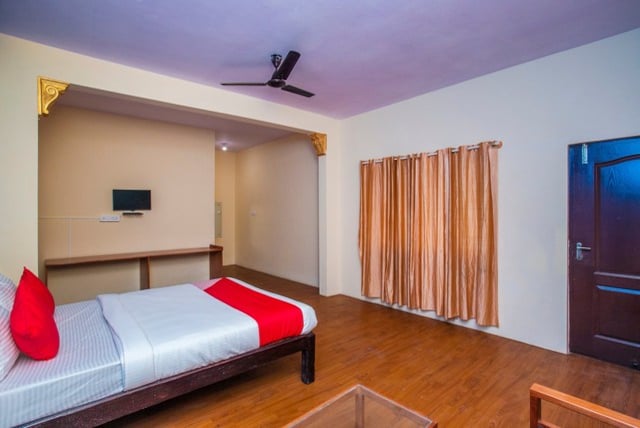 Green Leaf Resort — Resort in Bannerghatta Road, Bangalore (on-site parking, in-house decoration, bar service available, 200–300 guest capacity) — photo 2