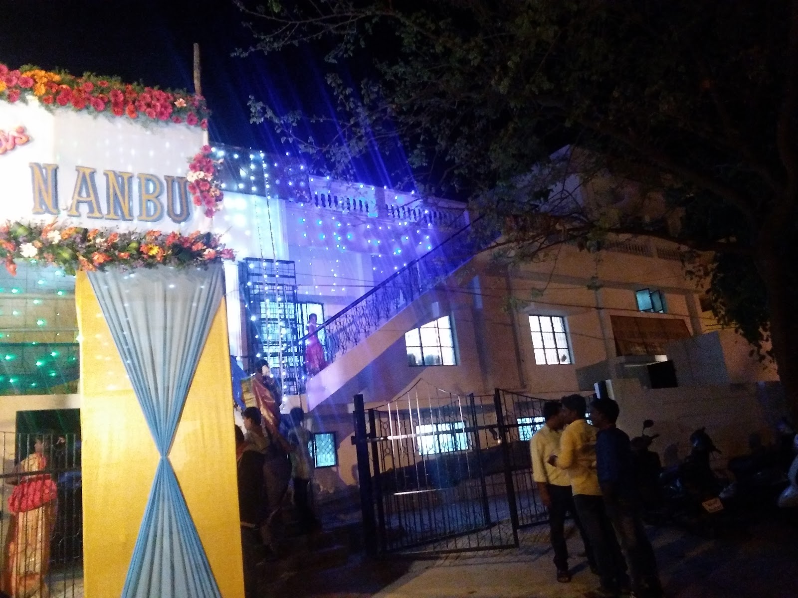 Sri Lakshmi Venkateshwara Kalyana Mantapa · Banashankari 2nd Stage — Banquet Hall in Banashankari 2nd Stage, Bangalore (on-site parking, in-house decoration, DJ permitted, bar service available) — photo 4