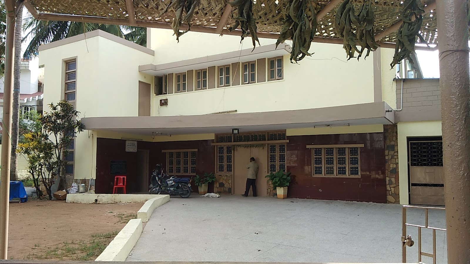 Nagalakshmi Kalyana Mantapa — Banquet Hall in Banashankari 2nd Stage, Bangalore (on-site parking, in-house decoration, DJ permitted, bar service available) — photo 2