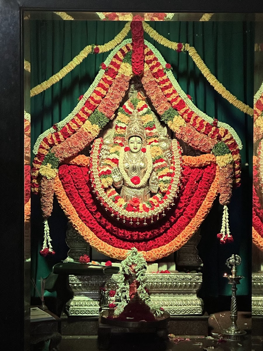 Sri Kanyaka Parameshwari Nilaya — Banquet Hall in Bangalore (on-site parking, in-house decoration, DJ permitted, bar service available)