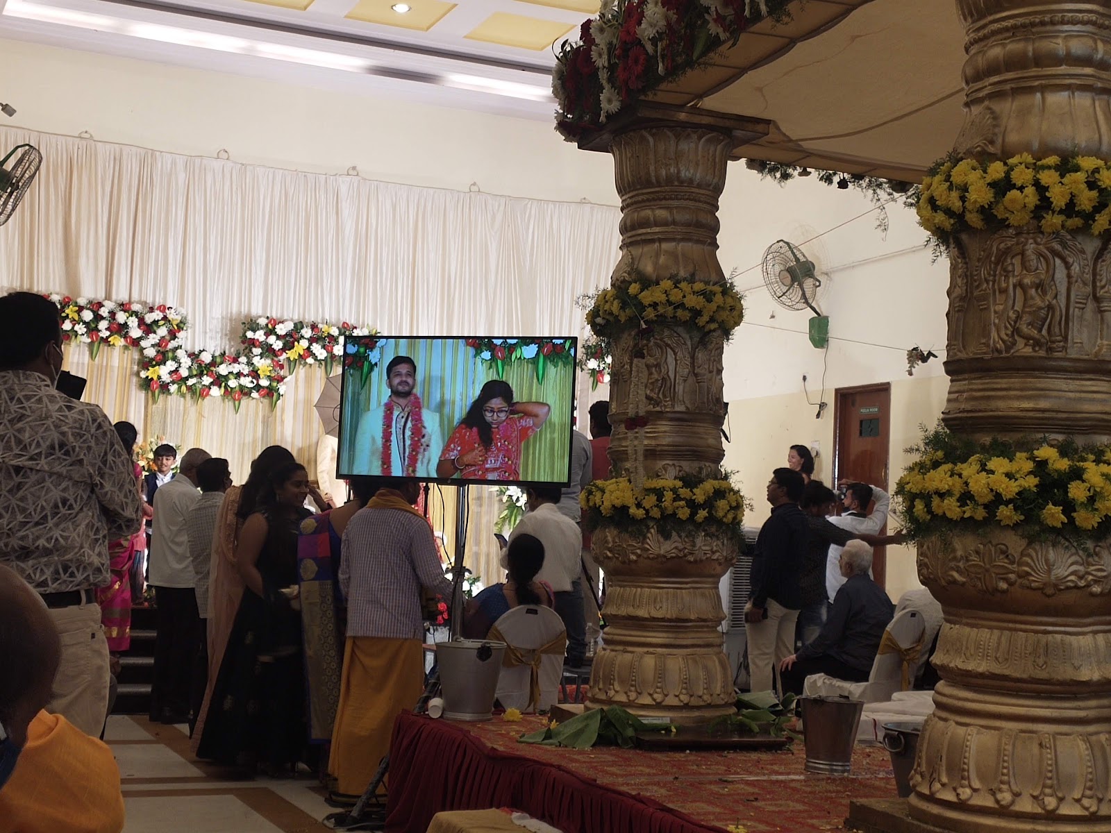 Sri Kanyaka Parameshwari Nilaya — Banquet Hall in Basavanagudi, Bangalore (on-site parking, in-house decoration, DJ permitted, bar service available) — photo 3