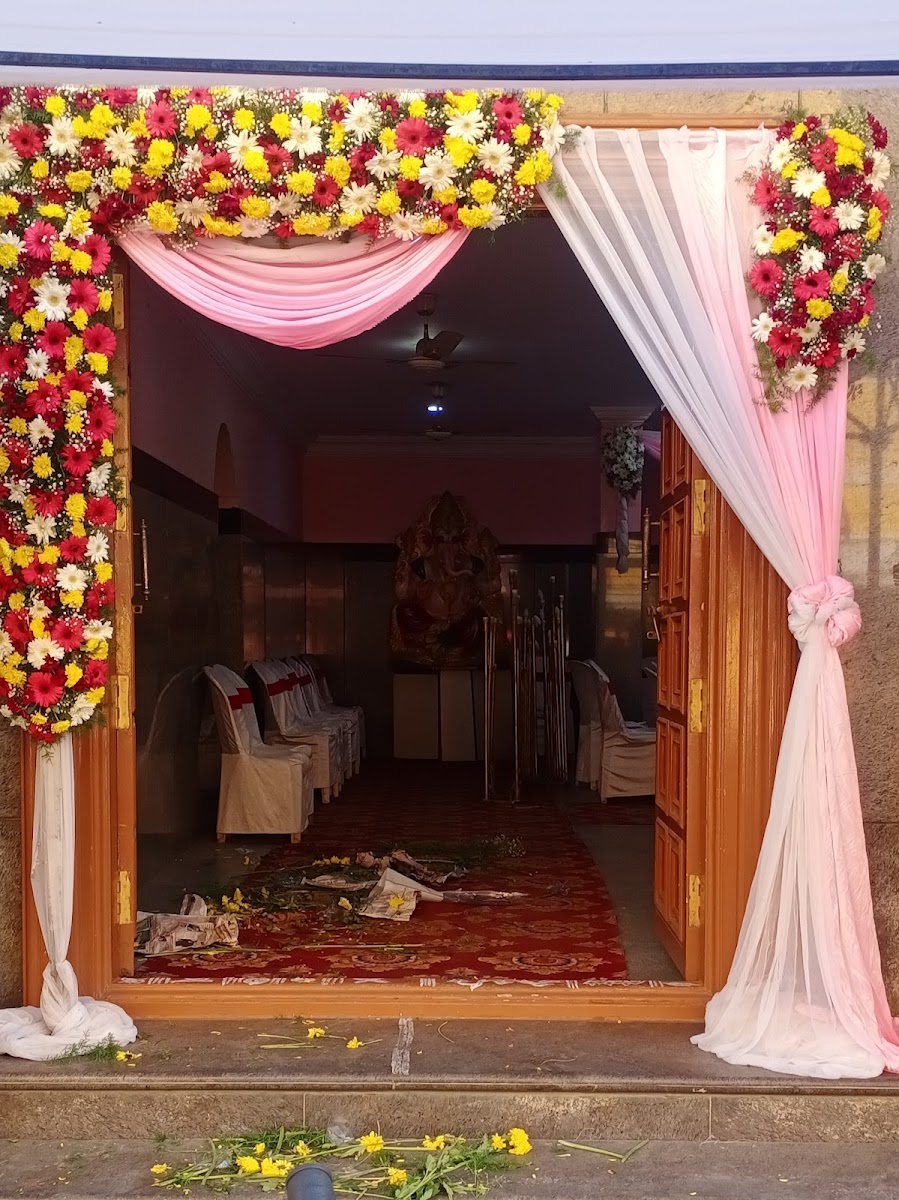 H B Samaja sabangana — Banquet Hall in Basavanagudi, Bangalore (on-site parking, in-house decoration, bar service available, 180–300 guest capacity)