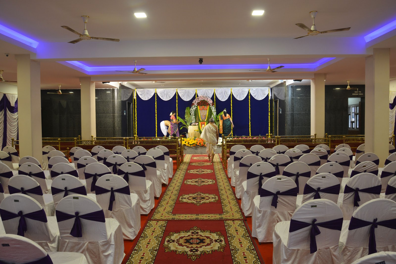 Rajalakshmi Kalyana Mandira — Banquet Hall in Jayanagar, Bangalore (on-site parking, in-house decoration, DJ permitted, bar service available)