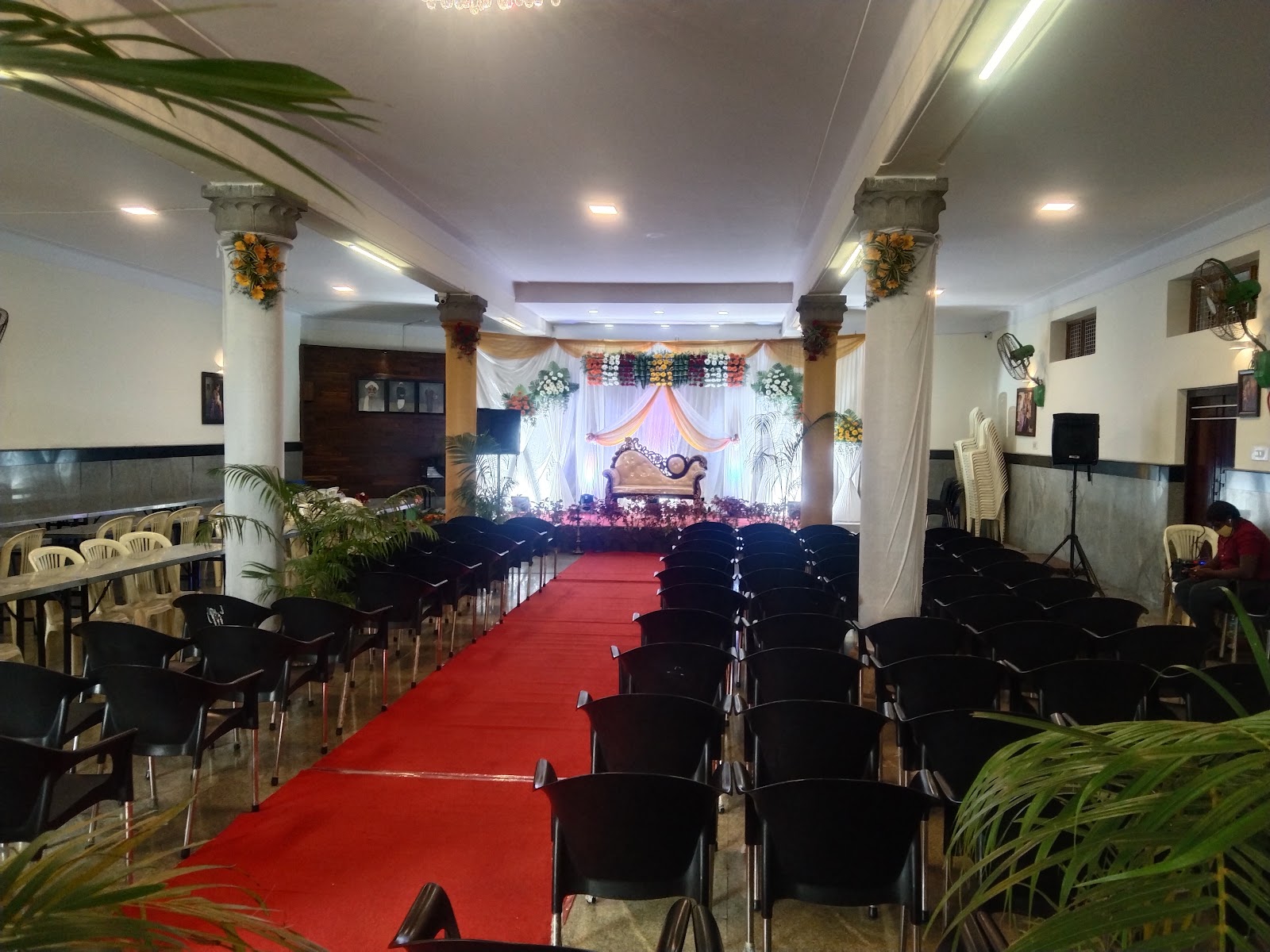 Venkatamma Gurumurthappa Kalyana Mantapa — Banquet Hall in Jayanagar, Bangalore (on-site parking, in-house decoration, DJ permitted, bar service available) — photo 3