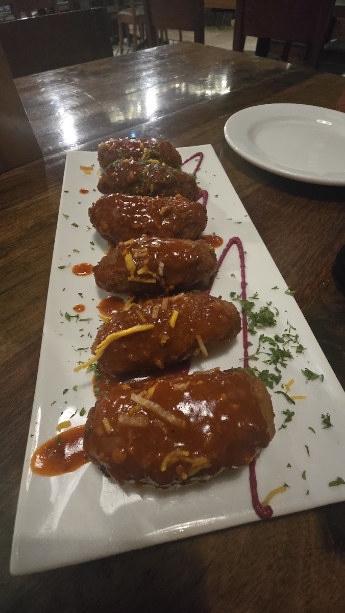 House Of Commons · Koramangala — Banquet Hall in Koramangala, Bangalore (on-site parking, in-house decoration, DJ permitted, bar service available) — photo 4