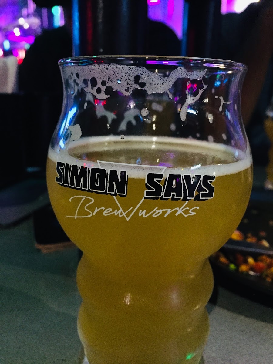 Simon Says Brew Works — Banquet Hall in Koramangala, Bangalore (on-site parking, in-house decoration, DJ permitted, bar service available) — photo 3