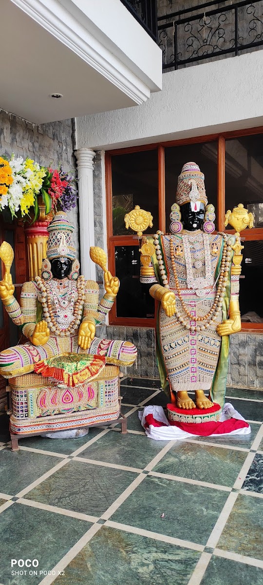 KNS Convention Centre — Banquet Hall in Yelahanka, Bangalore (on-site parking, in-house decoration, DJ permitted, bar service available) — photo 3