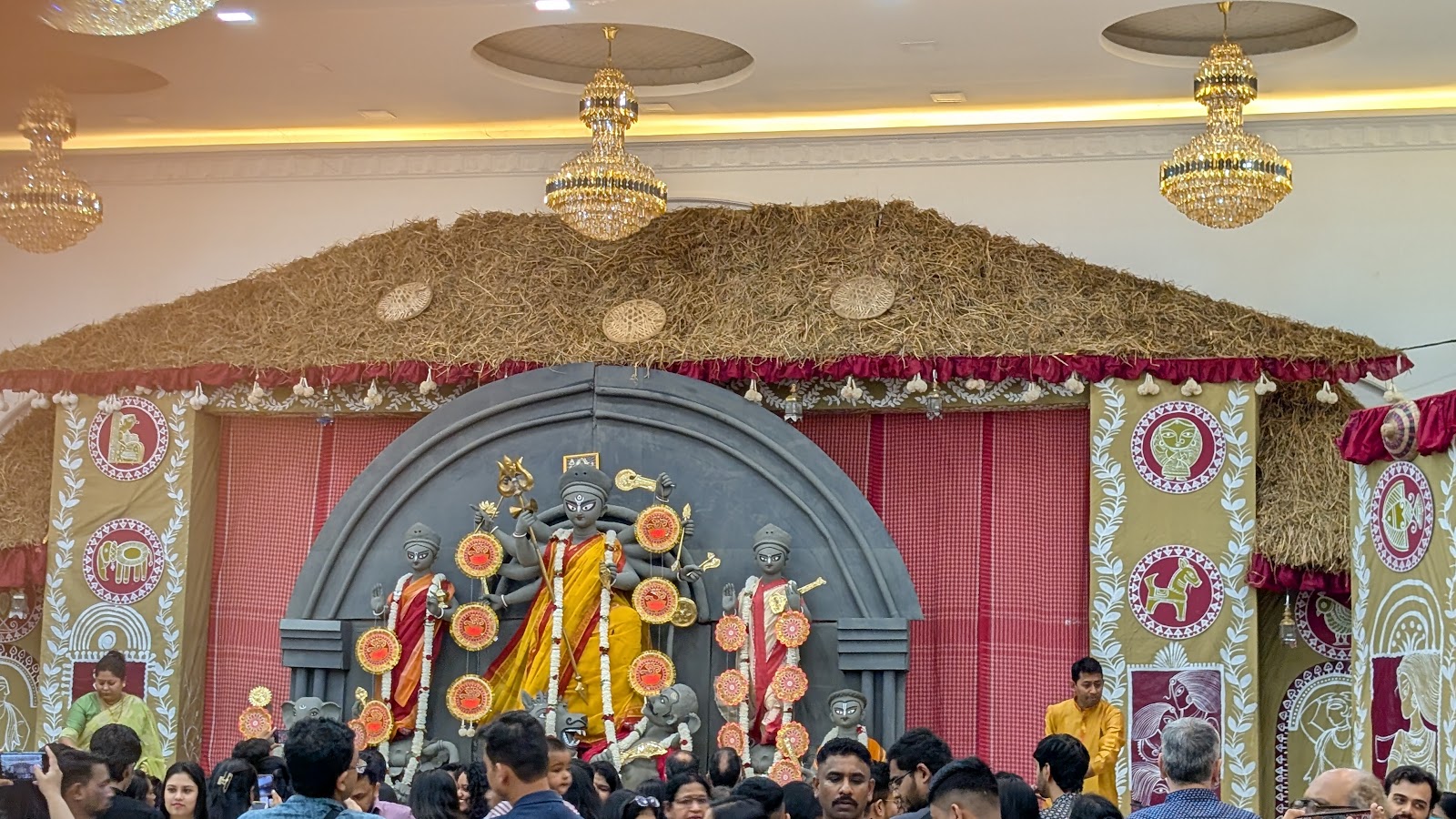 Mangala Kalyana Mantapa — Banquet Hall in Koramangala, Bangalore (on-site parking, in-house decoration, DJ permitted, bar service available) — photo 4