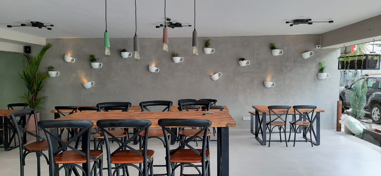 Cafe Petriqor — Restaurant in JP Nagar, Bangalore (on-site parking, in-house decoration, DJ permitted, bar service available)